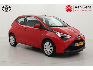 Toyota Aygo 1.0 VVT-i x-play | Apple Carplay / Android Auto | Airco | Camera | Rijstrooksensor | Bluetooth