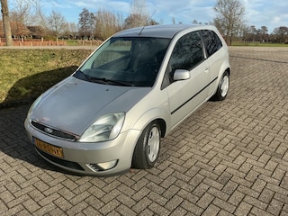 Ford Fiesta 1.6-16V FUTURA