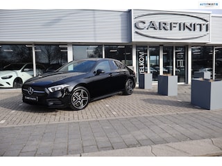 Mercedes-Benz A-klasse 250 e Business Limousine AMG Limited 218 Pk / Navi / Widescreen / Sfeerverlichting / Full Led / Cruise.