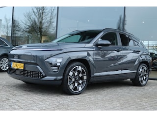 Hyundai Kona PREMIUM 65.4 kWh | LEDER | TREKHAAK | HUD | 360 CAMERA | MEMORY | ADAPTIVE CRUISE | STOEL- STUURVERW. | CARPLAY