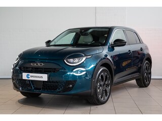 Fiat 600 La Prima | 10,25" touchscreen radio met Bluetooth, DAB & USB | 18" lichtmetalen velgen Diamont Cut | Adaptieve cruise control met Intelligent Speed Assist