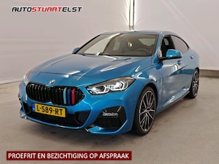 BMW 218i Executive Edition 1e eigenaar | Dealer Onderh | BTW | NAP | Pano | M Sport + | Winterpack | Harman | HIFI | Camera | Navi | Climate | Alarm Klasse 3 | Carplay | LMV | DAB |