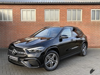Mercedes-Benz GLA 250 e AMG Line | | memory | trekh | distronic |