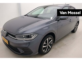Volkswagen Polo 1.0 TSI Life Business | 95 PK Panorama Schuif/Kantel Dak | Airco | Navigatie | Apple Carplay / Android Auto | Adaptive Cruise Control | Lane Assist | Parkeersensoren | LED | All Season Banden