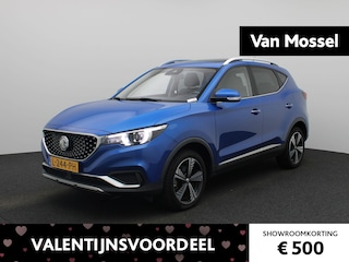 MG ZS Luxury 45 kWh | Automaat | Panoramadak | Leder | Navigatie | Airco | Achteruitrijcamera | Apple Carplay / Android Auto | Stoelverwarming | Lichtmetalen Velgen |