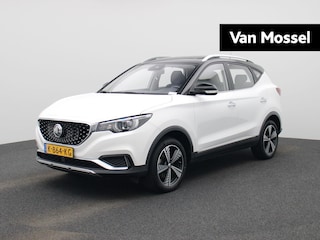 MG ZS Luxury 45 kWh | Apple Carplay / Android Auto | Camera | Stoelverwarming | Schuif/Kanteldak | Lichtmetalen Velgen | Dodehoekdetectie |