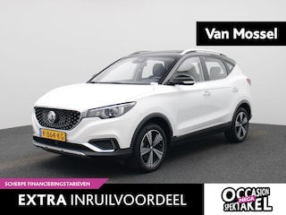 MG ZS Luxury 45 kWh | Apple Carplay / Android Auto | Camera | Stoelverwarming | Schuif/Kanteldak | Lichtmetalen Velgen | Dodehoekdetectie |