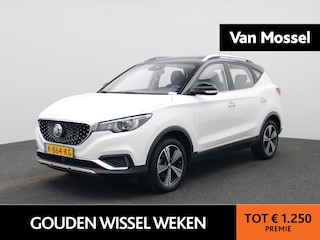 MG ZS Luxury 45 kWh | Apple Carplay / Android Auto | Camera | Stoelverwarming | Schuif/Kanteldak | Lichtmetalen Velgen | Dodehoekdetectie |