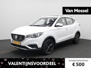 MG ZS Luxury 45 kWh | Automaat | Panoramadak | Leder | Navigatie | Airco | Achteruitrijcamera | Apple Carplay / Android Auto | Stoelverwarming | Lichtmetalen Velgen |