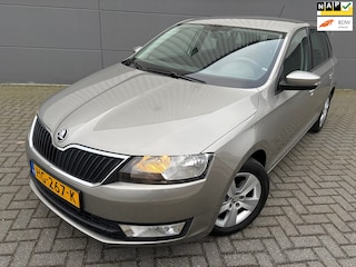 Skoda Rapid Spaceback 1.4 TSI Greentech Style*AIRCO*APK*NAP*PARK SENSOREN*VELGEN*NAVI