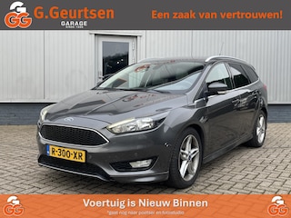 Ford Focus Wagon 1.5 Titanium Trekhaak, Stoel/Stuurverwarming, Bluetooth