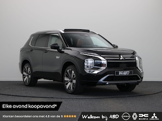 Mitsubishi Outlander 2.4 PHEV Instyle+ | Trekhaak | Bruin lederen bekleding | Yamaha audio | Panoramadak | Stoelmassage |
