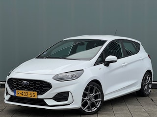 Ford Fiesta BWJ 11-2022 | 1.0T 126PK Hybrid ST-Line | CLIMA | NAVI | SPOILERKIT | CRUISE | SPORTSTOELEN | CARPLAY |