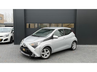 Toyota Aygo 1.0 VVT-i x-play Automaat|PDC Achter