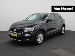 Volkswagen T-Roc 1.5 TSI Style 150 PK| Origineel Nederlands | Navigatie | Achteruirijcamera | Climatronic | Privacy Glas
