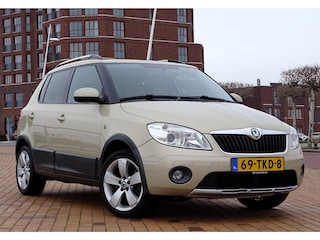 Skoda Fabia 1.2 TSI Scout Automaat 1e Eig 100540km Carplay nwe apk