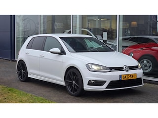 Volkswagen Golf 1.4 TSI Business Edition R | 3x R-line | Stoelverwarming | Navi | Cruise | Trekhaak | PDC