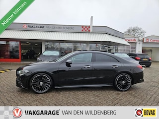 Mercedes-Benz CLA 200 Business Solution AMG