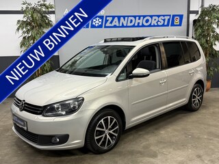 Volkswagen Touran 1.4 TSI Comfortline // Panodak // LM velgen // Navi
