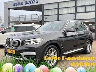 BMW X3 xDrive30e X-Line Panodak Trekhaak ACC Driving Assist Plus Elek stoelen Navigatie Live Cockpit Prof Carplay Stuur en Stoelverwarming DAB 360 Camera Harman Kardon Audio Vol Opties Plug in Hybride