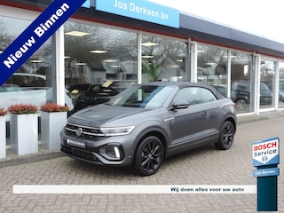 Volkswagen T-Roc 1.5 TSI R-Line Edition Grey - IQ.Light | Blindspot | Stuur/stoelverw. | Camera | CarPlay | Afn. trekhaak