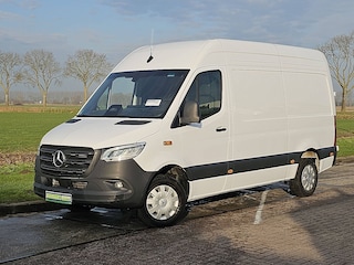 Mercedes-Benz Sprinter 317 1.9 CDI L2H2 Mbux 10 LED Navi Automaat PDC Airco Camera Euro6 170 PK!