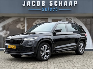 Skoda Kodiaq 1.5 TSI Sportline Business / Keyless / Afn. Trekhaak (1.800 KG) / Parkeersensoren / Carplay / 19'' LM / Camera /