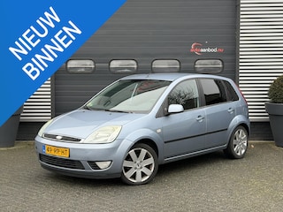 Ford Fiesta 1.4-16V Futura | Airco | Lichtmetalen Velgen | Privacy Glass | 5 Drs