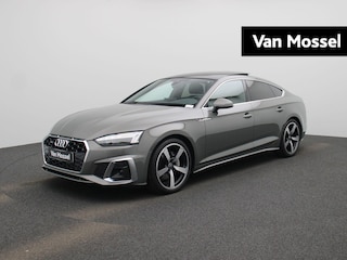 Audi A5 Sportback 40 TFSI quattro S edition Competition 204 PK | S-line | Automaat | Navigatie | Panoramadak | Cruise Control | Trekhaak | Climate Control | Stoelverwarming | Virtual Cockpit | LED Matrix | Lichtmetalen velgen | Privacy glass |