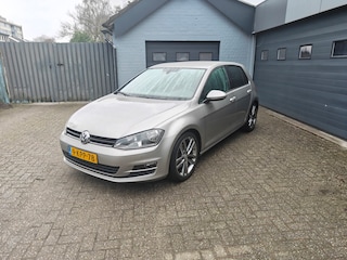 Volkswagen Golf 1.4 TSI ACT Highline,Climate control,Parking system,Navi,Dsg automaat,Cruise control,Isofix