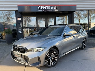 BMW 3-serie Touring 330e xDrive M-Sport Pano|Keyless|292PK|360Camera|Carplay