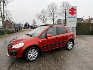 Suzuki SX4 1.6 Comfort 125 PK // Trekhaak // Door ons nieuw geleverd en onderhouden // Airco // Stootlijst // Rijklaarprijs!