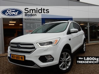Ford Kuga 1.5 120PK EcoBoost Titanium | Half leder | Trekhaak | Winter pack | PDC | Navigatie |