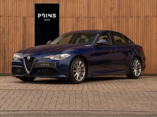 Alfa Romeo Giulia 2.0T Super | Veloce stoelen | Harman/Kardon | Veloce bumper | CarPlay