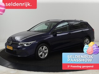 Volkswagen Golf 1.0 eTSI Life | Stoelverwarming | Camera | Massage | Carplay | Memory | Navigatie | Full LED | Sfeerverlichting | Adaptive cruise