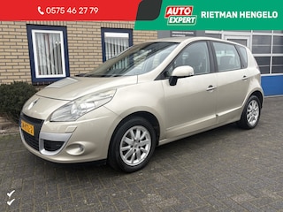 Renault Scénic 2.0 Privilege CAMERA-MAMORY-STOELVERWRMNG-TREKHAAK