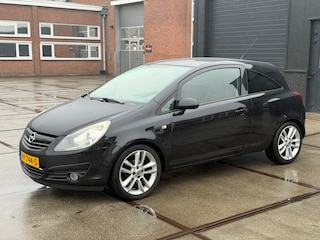 Opel Corsa 1.2-16V Sport Color Edition Car-play Navi Clima