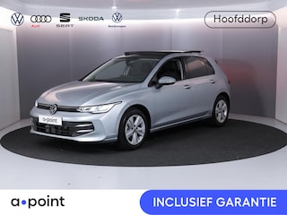 Volkswagen Golf 1.5 eTSI Life Edition 150 PK DSG | Verlengde garantie | Panorama dak | Velours bekleding | Head up Display | Stoel- en stuurverwarming |