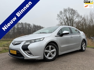Opel Ampera 1.4 Automaat / Leder / Camera / Navi / Stoelverwarming / 17" Zomerset + 16" Winterset / Key-Less / Clima / PDC / Cruis