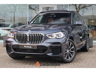 BMW X5 (g05) xDrive45e 394pk | Skylounge | 360 Camera | Massage I Trekhaak I Navigatie | Active Steering