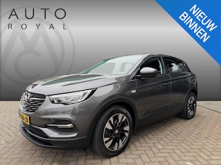 Opel Grandland X 1.6 Turbo Hybrid Elegance