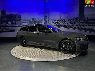 BMW 3-serie Touring 330e *Dravitgrau*Pano*HUD*Trekhaak*
