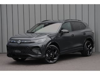 Volkswagen Tiguan 1.5 eHybrid R-Line Edition | 272PK | Massage | Adapt. onderstel | Pano | Sfeerverlichting | Keyless-go | Dynamic-light | NL-Auto | 2025.