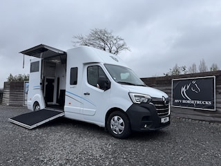 Renault Master PAARDENWAGEN | HORSETRUCK | BARBOT | STALLION 5XL | 2021 | HENGST | DUB CAB | AUTOMAAT | 180PK | 5-SEAT |  | BELGISCH KENTEKEN