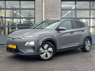 Hyundai Kona EV Premium 64 kWh | SCHUIFDAK | SOH 98 % | 1E EIGENAAR |