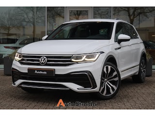 Volkswagen Tiguan 1.5 R-Line TSI 150pk DSG | ACC | Climate | Stoelverwarming | Dodehoek | Keyless | IQ-LED