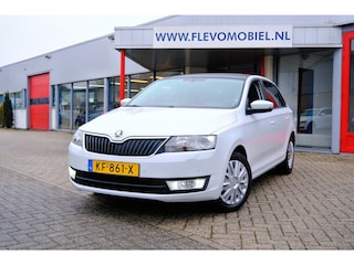Skoda Rapid Spaceback 1.2 TSI Greentech JOY Pano|Xenon|Navi|CarPlay