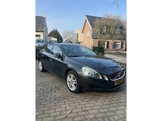 Volvo S60 1.6 T3 Kinetic NIEUWSTAAT