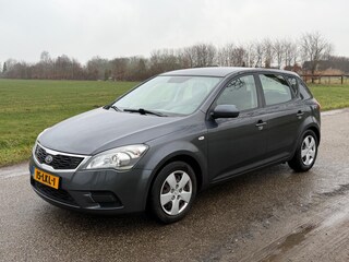 Kia Ceed Cee'd 1.6 X-ecutive AUT NAP Airco