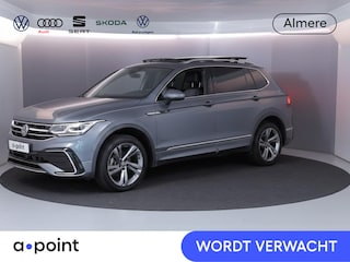 Volkswagen Tiguan 1.5 TSI R-Line Business 7p. 150 pk Automaat (DSG) | Verlengde garantie | Navigatie | Panoramadak | Parkeersensoren | Achteruitrijcamera | Stoelverwarming | R-Line |